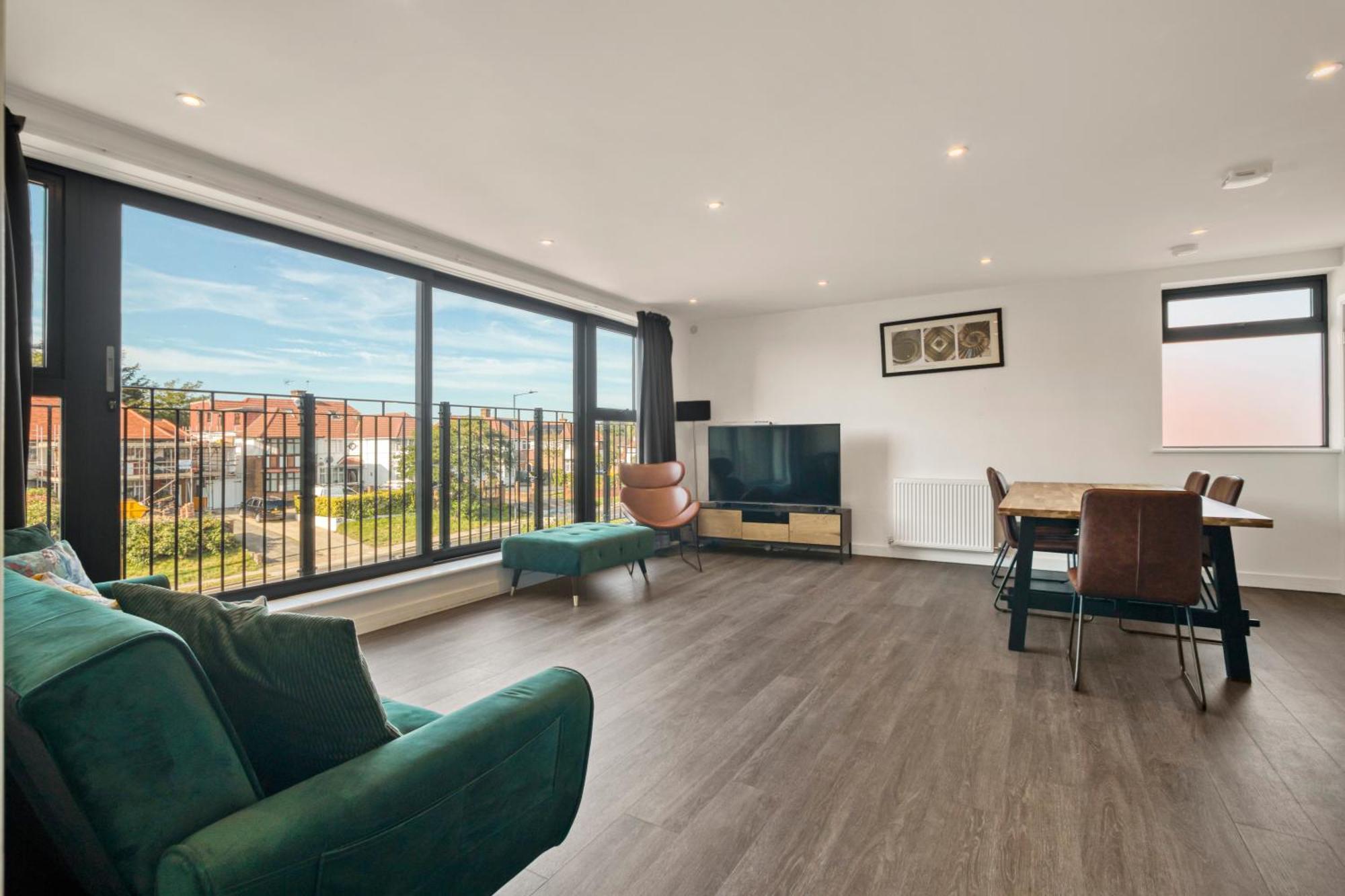 Appartement Modern Penthouse In Wembley à Londres Extérieur photo